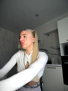 pinkstar  online show from September 11, 6:36 am