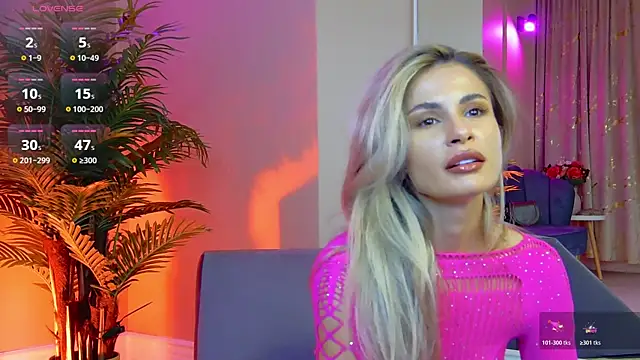 Avril Cyrus online show from October 28, 7:58 am