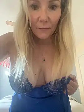 Sexual Lovable Doll online show from November 7, 5:40 pm