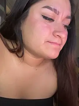 LuceroRm online show from February 4, 6:49 am