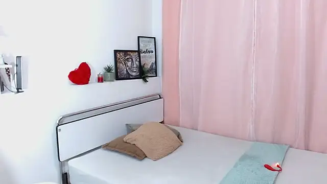 nickyCollins online show from September 11, 3:29 am