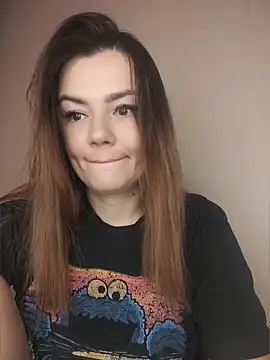 KrissSexi online show from April 19, 6:13 am