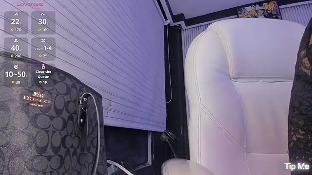 LunaBaker-1 online show from March 24, 5:24 am