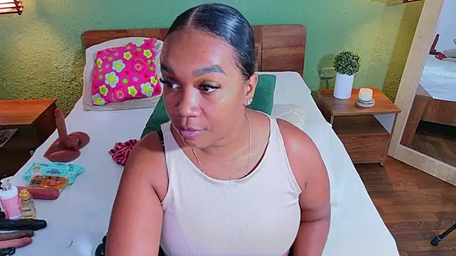 dannaahbrown online show from June 3, 6:02 pm