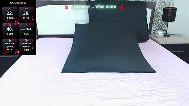 MissMilla online show from October 26, 6:20 am