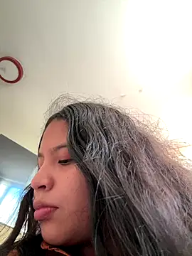Snapshot of moncerrat_luna chatting on October 14, 10:23 pm moncerrat luna online show from October 14, 10:23 pm