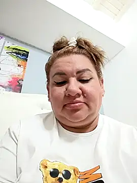 HORNY MATURE25 online show from December 4, 1:30 am