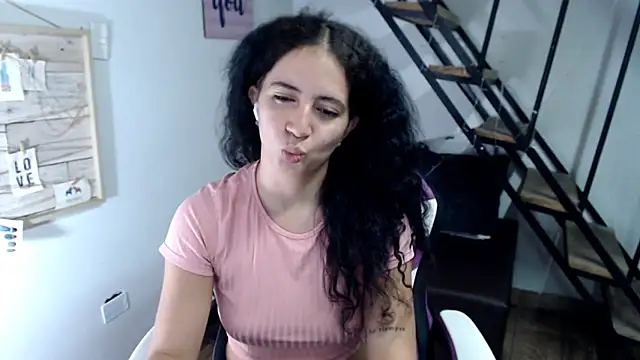 samantha baby  online show from November 5, 9:31 pm