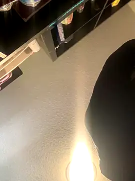 ThICk JuIcEy online show from September 13, 6:38 pm