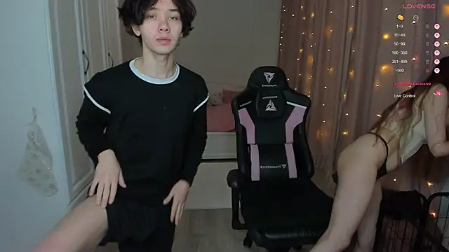 lil cassie online show from December 22, 3:20 am