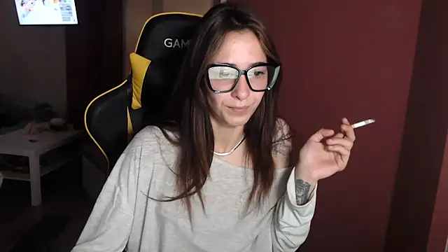 Sofiasweetsecret online show from April 4, 3:27 am