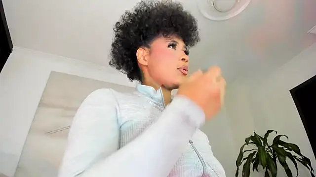 Apotheosis01 online show from March 13, 8:26 am