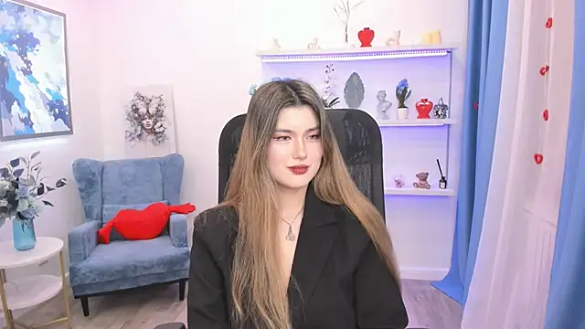 AnneTLi online show from February 17, 7:13 pm