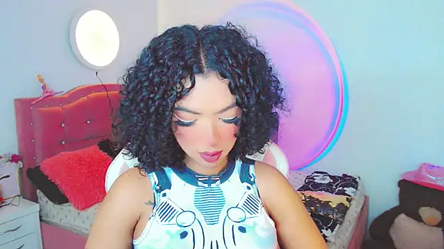 Tanedra collings online show from January 12, 2:28 am