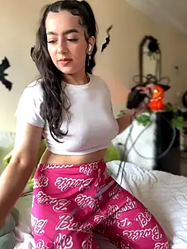 Snapshot of Nicollemays chatting on October 14, 3:14 pm Nicollemays online show from October 14, 3:14 pm