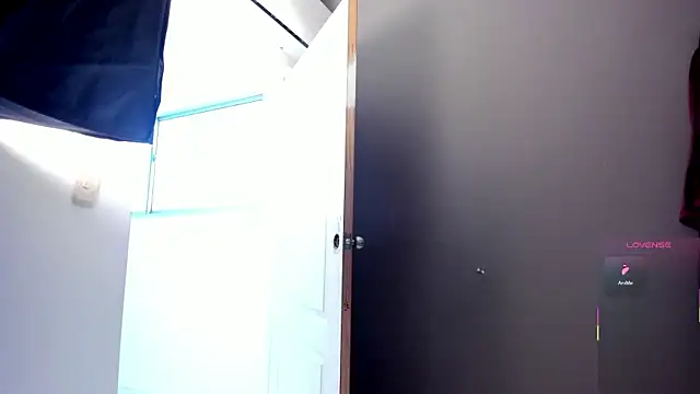 MariaGaitan online show from November 2, 7:39 pm