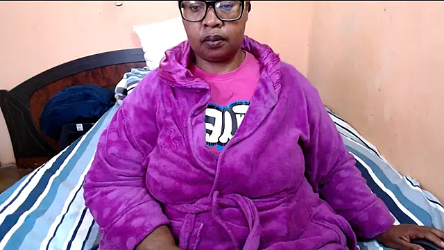 ZOQULUx online show from June 9, 7:52 am
