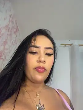 Luisa Fernandaa online show from June 13, 3:04 am