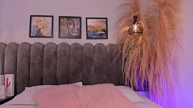 cute  cherry  online show from April 10, 8:26 pm