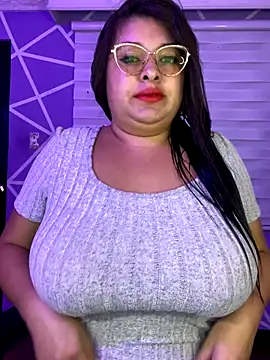 Snapshot of MiiaaJoness chatting on September 11, 2:50 pm MiiaaJoness online show from September 11, 2:50 pm