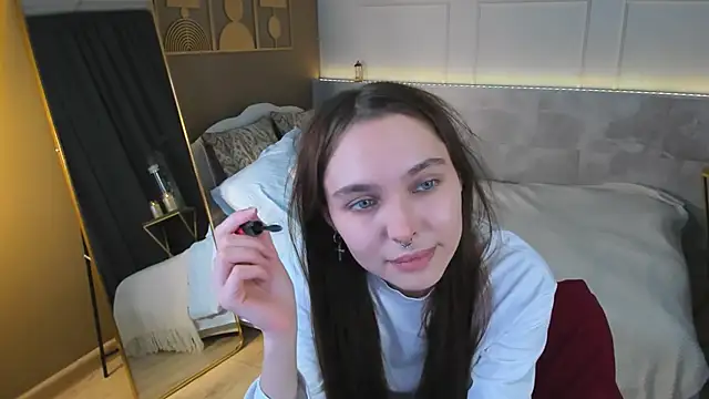 ChloeSunny online show from May 30, 2:15 pm