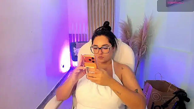 CelesteBrucee online show from December 22, 9:18 pm