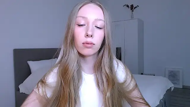 Luna insniity online show from January 8, 8:46 pm