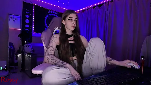 wet dream  online show from January 15, 12:05 am