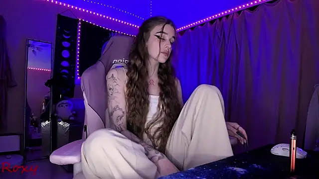 wet dream  online show from January 17, 2:19 am