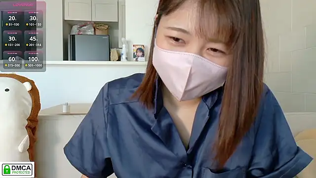 Snapshot of SUZU_ chatting on September 23, 10:08 pm SUZU online show from September 23, 10:08 pm