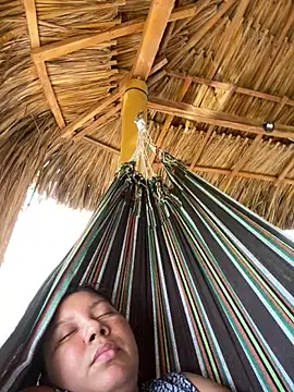 Dellyyymusic online show from April 2, 8:39 pm