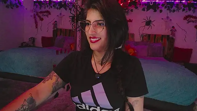 azahar  ziiz online show from October 21, 1:31 am