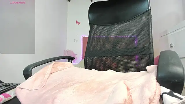 Celeste  sweetx online show from April 13, 6:41 pm