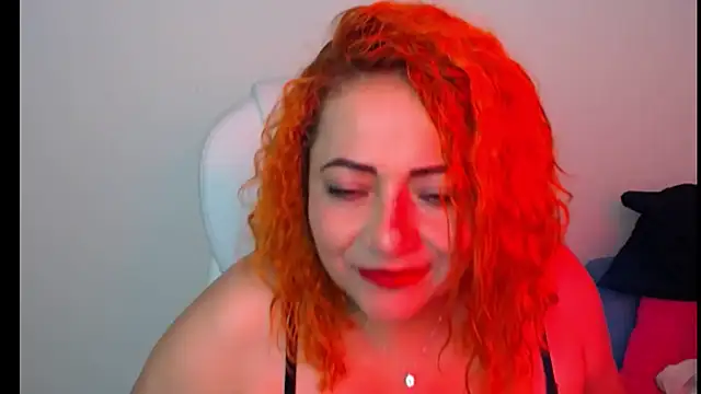 Snapshot of MariaJoseBarraza chatting on October 15, 10:23 pm MariaJoseBarraza online show from October 15, 10:23 pm