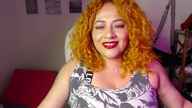 Snapshot of MariaJoseBarraza chatting on September 10, 11:05 pm MariaJoseBarraza online show from September 10, 11:05 pm
