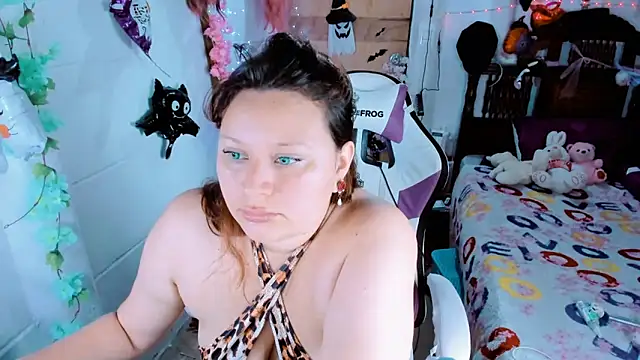 SofiaOlivares online show from October 22, 6:13 pm