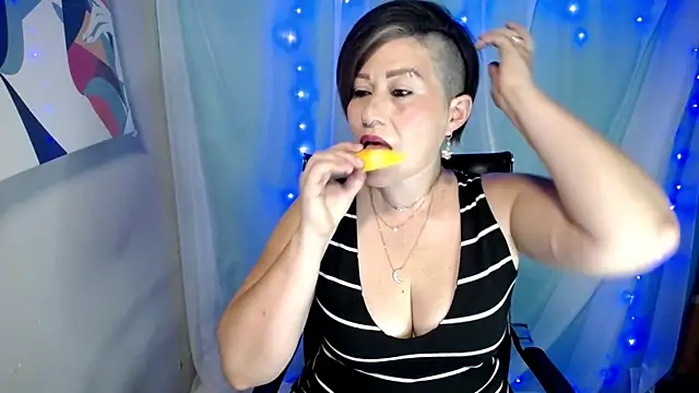 Sunny rayz  online show from April 28, 6:56 pm