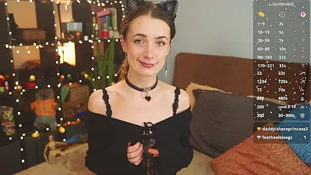 bananya kitty online show from February 11, 8:21 pm