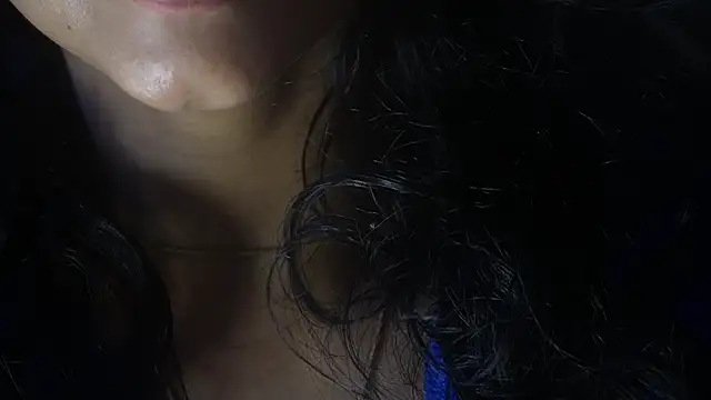 -AyeshaSinghania- online show from March 21, 8:19 am