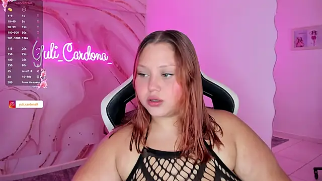 YuliCardona  online show from April 8, 7:27 pm