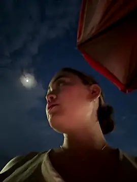 Danielavegax online show from October 2, 11:21 pm