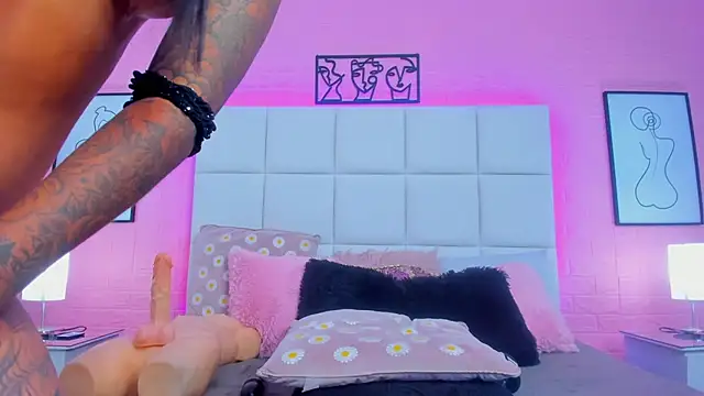 charlotte kisss online show from July 3, 6:14 pm