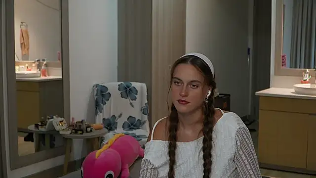 HarleyDeess online show from July 3, 7:42 pm