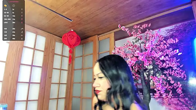 miss    anna online show from July 2, 11:05 am