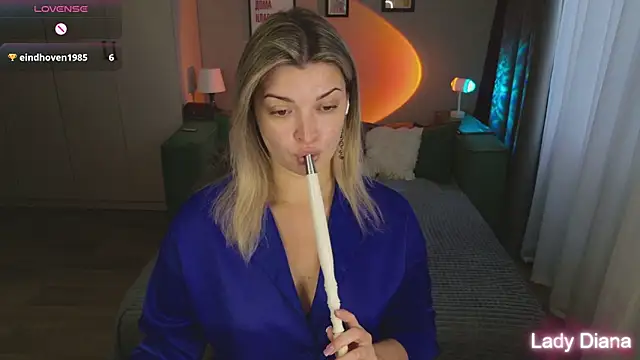 LancasterLady online show from October 3, 1:38 pm