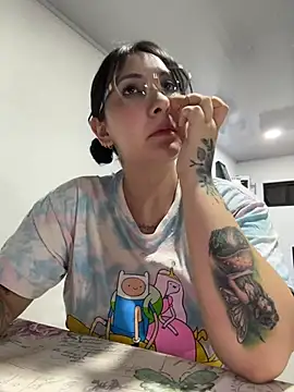 You-kitty2025 online show from May 17, 11:26 pm