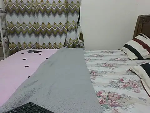 sexy  candyy online show from June 14, 2:24 am