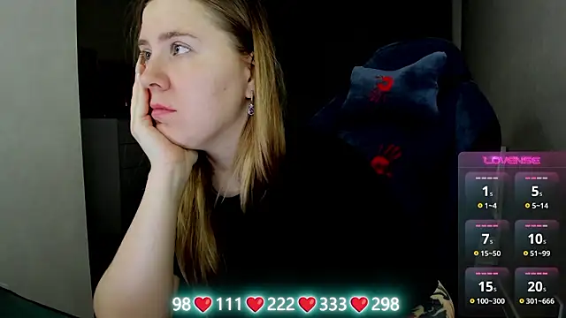 Olivia Munk online show from March 19, 3:55 am