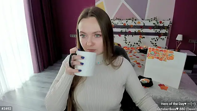 Snapshot of LizaGost chatting on October 6, 11:38 am LizaGost online show from October 6, 11:38 am