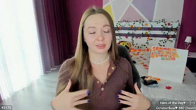 Snapshot of LizaGost chatting on October 7, 11:47 am LizaGost online show from October 7, 11:47 am